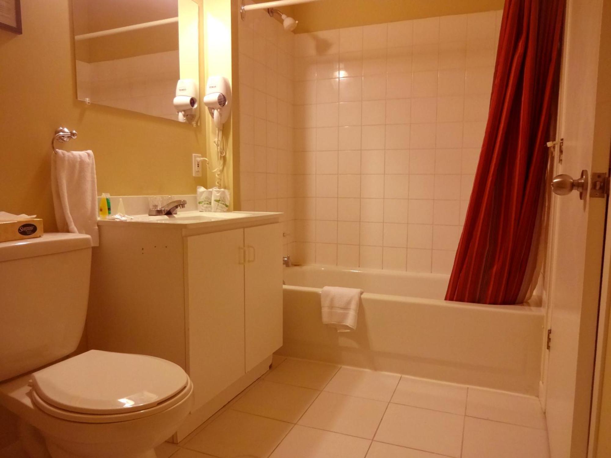 Hotel Alila Saint-Sauveur Bagian luar foto