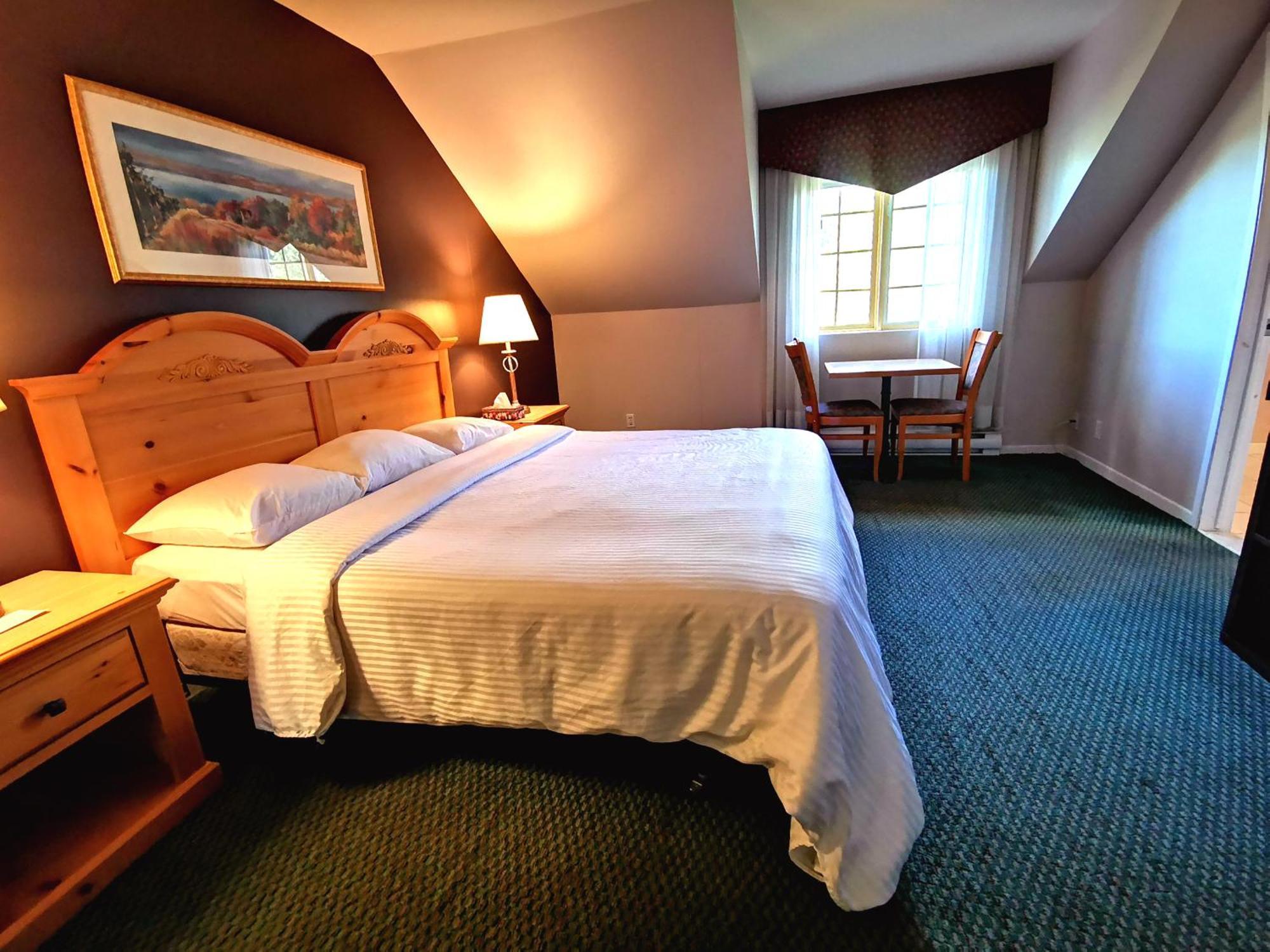 Hotel Alila Saint-Sauveur Bagian luar foto